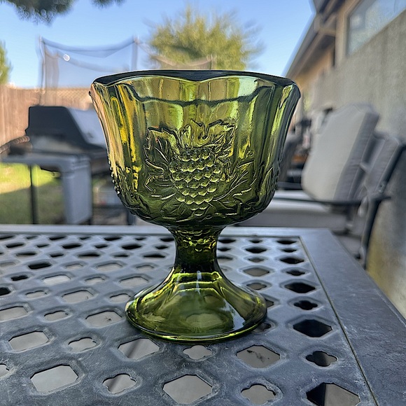 Vintage Green Glass Grape Vine Embossed Pedestal Bowl, Planter vase - Picture 1 of 7